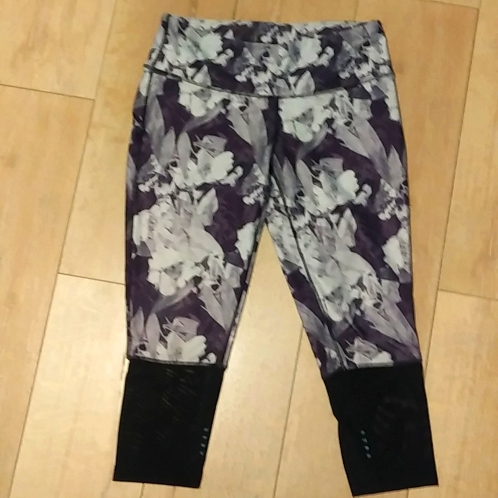 Mondetta Black/White Print Yoga Pants - Size M